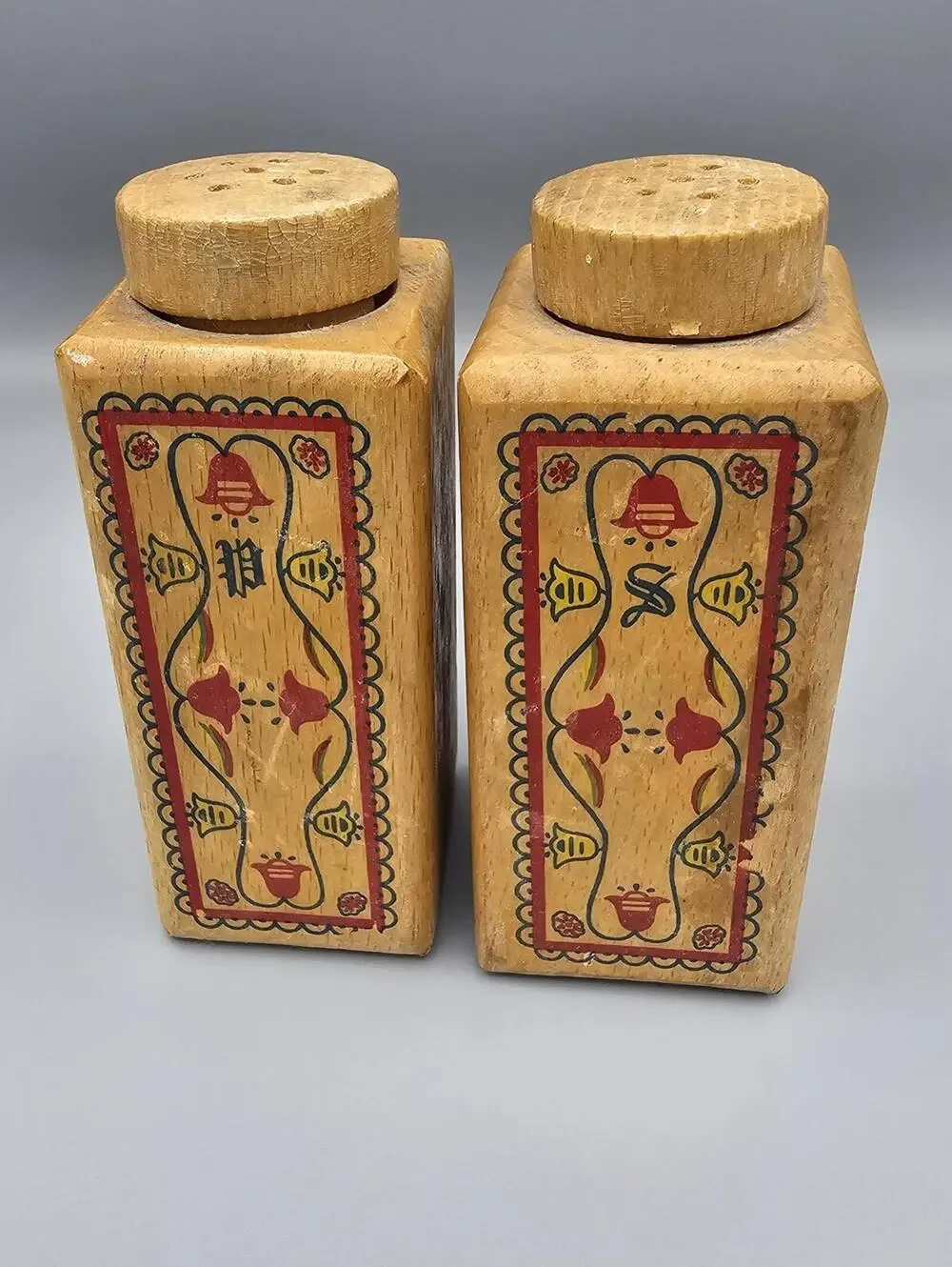 Vintage Wooden Salt and Pepper Shaker Set with Folk Art Design